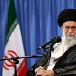 EE. UU. e Israel dicen que durante ataques murió el ayatolá Alí Jamenei, líder supremo del régimen iraní