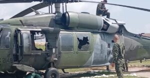 Helicóptero del Ejército fue atacado en el sur de Bolívar: 14 militares resultaron heridos