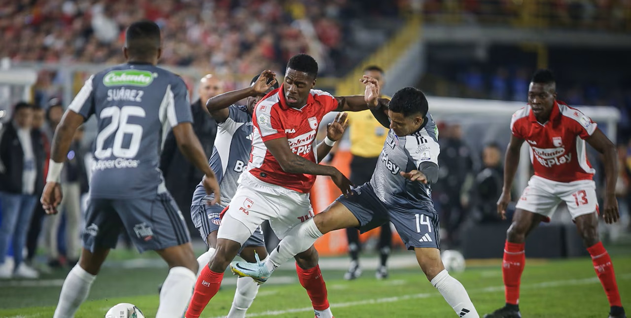 Duelo con cuentas pendientes: Junior visita a Santa Fe con sed de desquite tras la herida de la Superliga