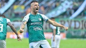 ¡El desahogo por pedir titularidad! Tití marcó doblete en la victoria del Cali y sigue dulce con el gol