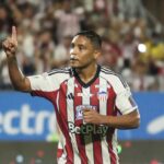 ¡Que siga el Carnaval! Junior retornó al Romelio Martínez con goleada sobre Chicó y se metió a los ocho