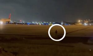 “Porque quería ver los aviones de cerca”: niño burló seguridad del Ernesto Cortissoz e ingresó a la pista