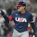 Dos “vuelacercas” ante Dominicana mandaron a Estados Unidos a la final del Clásico Mundial de Béisbol
