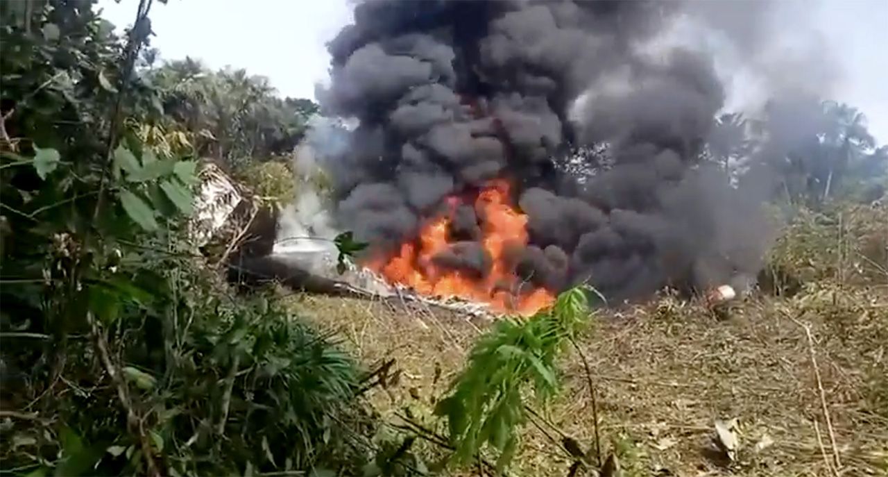 “Iban a bordo más de 90 militares”: avión de la Fuerza Aérea se precipitó en Putumayo