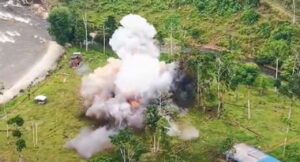Ecuador y EE. UU. bombardearon campamento de las disidencias de las FARC en la frontera con Colombia