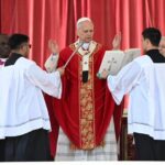 Papa León XIV hace llamado contra la violencia y la guerra en el Domingo de Ramos