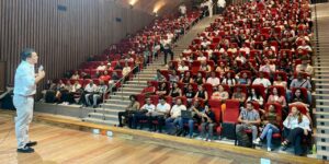 La Fábrica de Cultura enciende sus motores creativos con más de 2.000 estudiantes