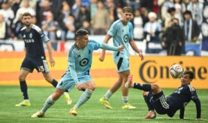 Goleada que recibió Minnesota no inhibió que calificaran a James en su debut: ¿Cómo le fue?