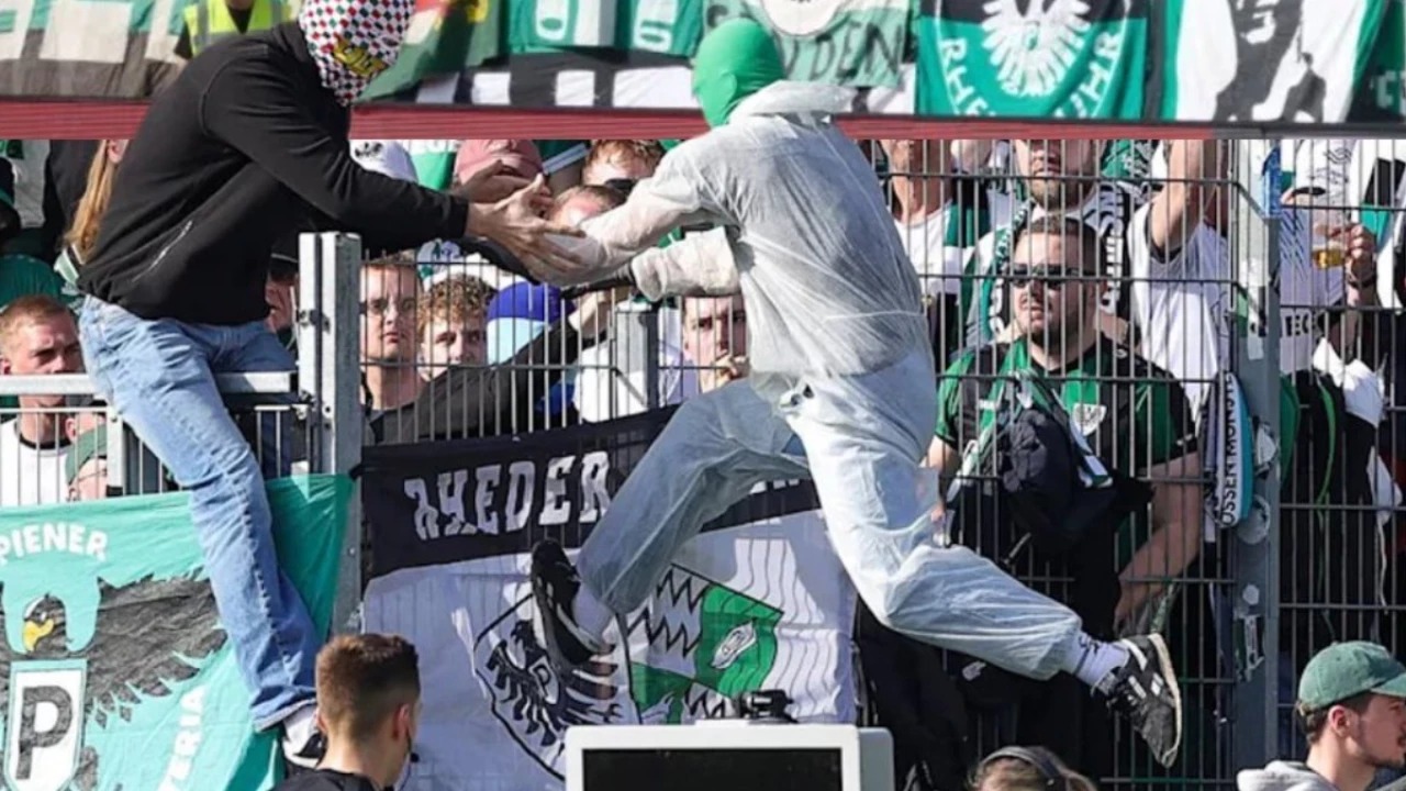 Hinchas desconectaron el VAR en Alemania, pero no evitaron que le pitaran penal en contra a su equipo