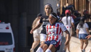 En un segundo tiempo lleno de errores, a las Tiburonas se les escapó el triunfo en el Romelio