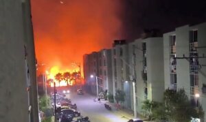 Indagan causas del fuerte incendio que causó pánico en Caribe Verde: ¡no hubo heridos ni daños materiales!