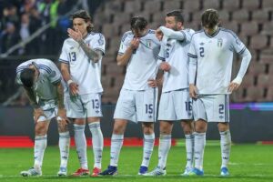 Italia estuvo 79 minutos devuelta a un Mundial, pero Bosnia lo puso a “llorar” con su tercera eliminación consecutiva