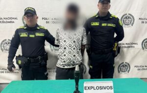 Hombre con más de 20 anotaciones judiciales es capturado con artefacto explosivo tipo mortero en Barranquilla