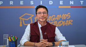 Salario para quienes estudien: la propuesta de Carlos Caicedo que promete reducir la pobreza