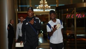 Junior aterrizó en Paraguay para enfrentar a Cerro Porteño por Libertadores: ¡a cuadrar la caja!