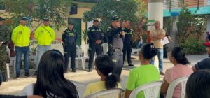 Policía refuerza la prevención y convivencia en entornos escolares con acciones de la Policía Comunitaria
