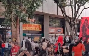 Indignación en Bogotá por marcha de aduladores del ocultismo en pleno Viernes Santo: ¿provocación a la celebración católica?
