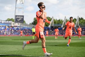 Barcelona resignó más al Real Madrid: venció al Getafe y está a cinco puntos del título