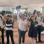 Soledad impulsa la educación digital con la entrega inicial de 193 táblets a estudiantes