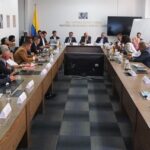 Gobernadores de Colombia denuncian abandono del Gobierno tras crisis humanitaria y de seguridad