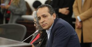 Hombres armados dispararon contra camioneta de la UNP asignada al senador Alexander López Maya