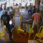 Violento atraco causó pavor entre clientes en tienda del barrio Paraíso, en el norte de Barranquilla