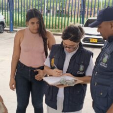 Tras fuertes vientos en Villa Valentina, Alcaldía de Soledad entrega ayudas humanitarias a familias afectadas