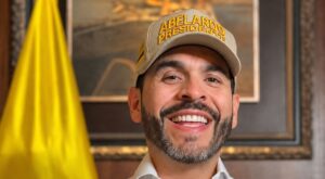 Abelardo de la Espriella convoca a los colombianos a “hacer del voto el acto de resistencia democrática”