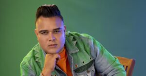 “Es por ti”: la canción de Albert Montiel que empieza a conquistar corazones en YouTube