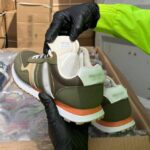 Cae en Cartagena cargamento de calzado falsificado proveniente de Asia, avaluado en $5.200 millones