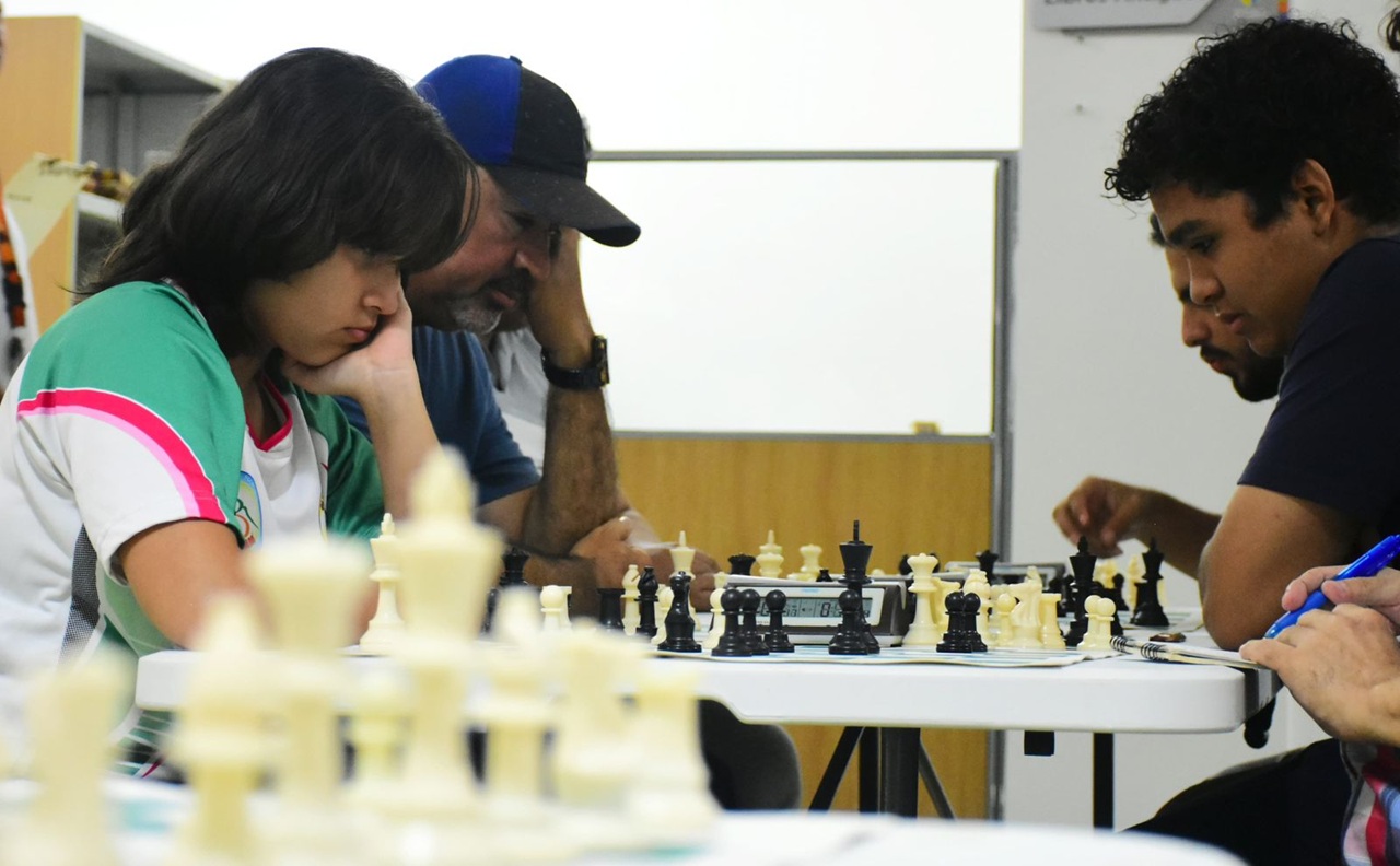 La biblioteca Meira Delmar reunió a los mejores ajedrecistas del Atlántico en torneo clasificatorio