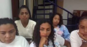 Condenan a una colombiana y seis venezolanos que usaban a menores de edad para mendicidad en Medellín