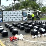 Fuerza pública incauta más de una tonelada de cocaína a bordo de buque mercante en aguas del Golfo de Urabá