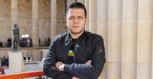 Piden que el senador Jota Pe Hernández sea expulsado del partido Alianza Verde
