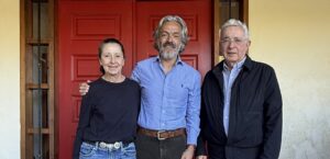 ¿Guiño para la segunda vuelta presidencial?: particular reunión entre expresidente Uribe y Juan Daniel Oviedo