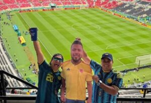 Su esposa le impidió ir al Mundial, pero cartagenero pudo “volarse” a México, aunque fuese de cartón