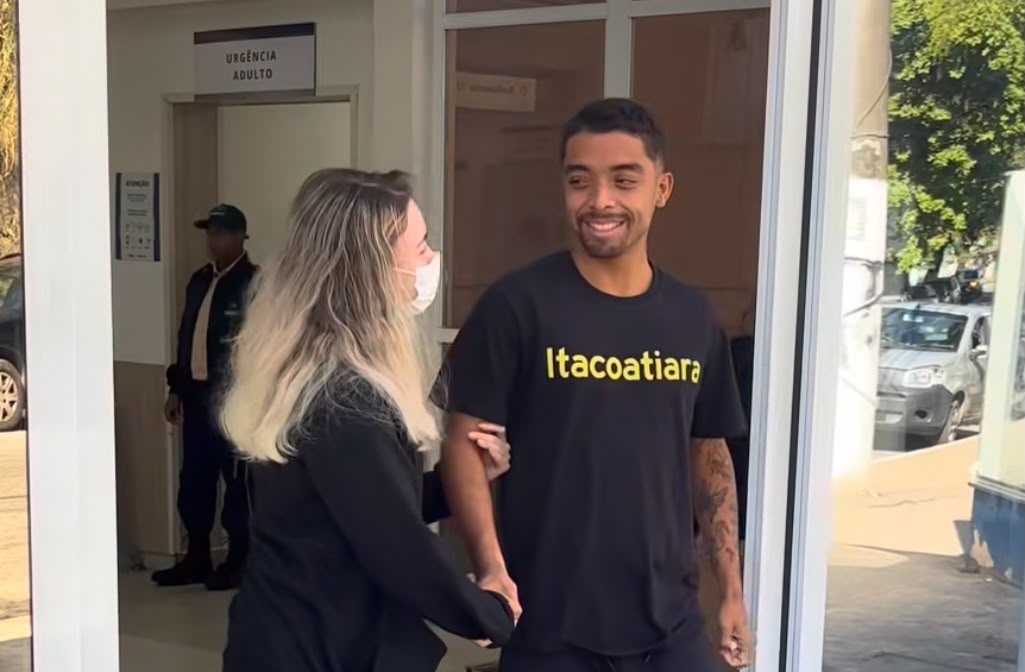 ‘Bodyboarder’ atlanticense Thomas Rovira se levantó de la cama y caminó con más propiedad: ¡sorprendente recuperación!
