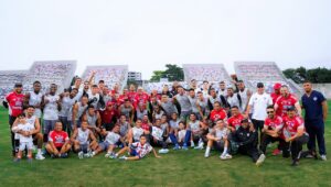 ¡Hoy juega Junior! Con actitud, corazón y como tiburón hambriento hay que jugar en Medellín para traerse la 12