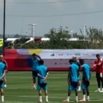 ¡Gran gesto de la Selección España! Previo al entreno, un minuto de silencio por la tragedia en Venezuela