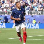 Francia debutó con victoria sobre Senegal: Mbappé y un doblete que lo aproxima al máximo goleador de los Mundiales