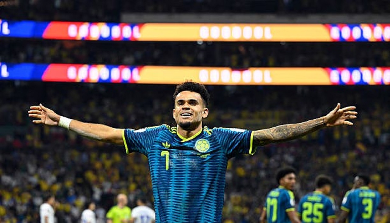 Con asistencia y gol de Lucho, Colombia venció a Uzbekistán y comenzó con pie derecho su sueño mundialista
