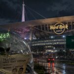 ¿Los extraterrestres calcularon mal el trayecto al estadio Hard Rock? ¡Vó Bahiana, otra vidente que falla!