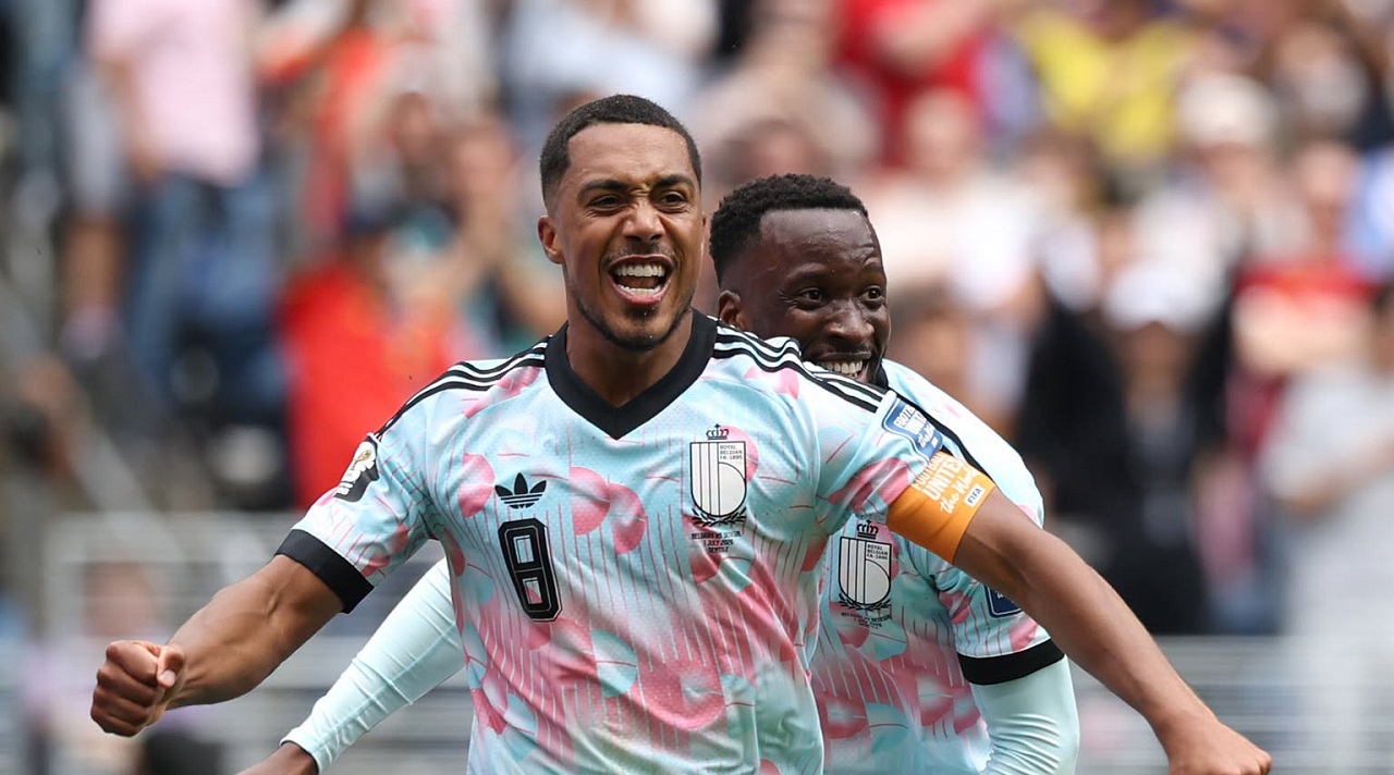 A Senegal lo eliminó una Bélgica sin hacer mucho: los africanos se dejaron voltear un 2-0 en el ocaso