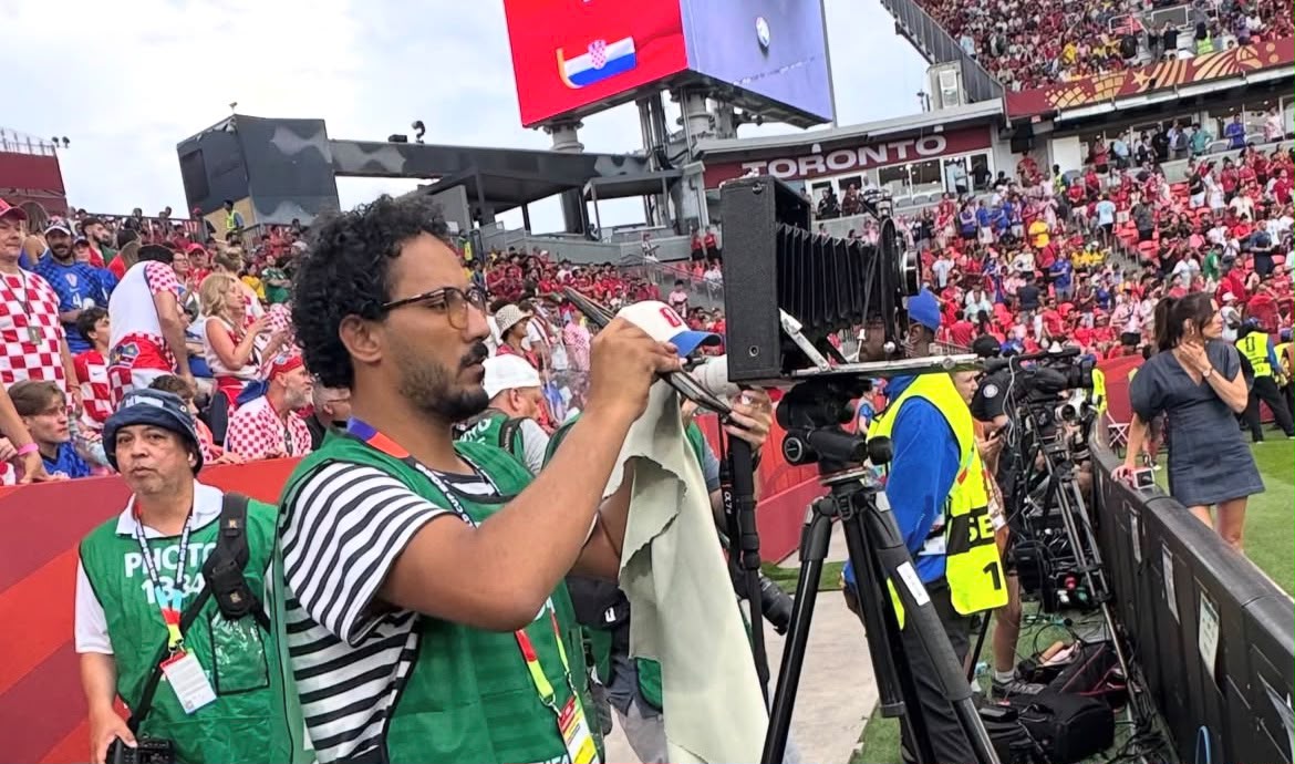 El Mundial 2026 también se juega con una cámara de 1930: fotógrafo egipcio documenta el torneo a la antigua