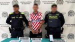 Policía captura a presunto extorsionista cerca de un establecimiento comercial en Barranquilla