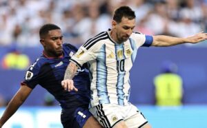 Argentina, al borde del infarto por el susto que le pegó Cabo Verde, clasificó a octavos del Mundial