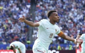 En un partido perezoso, Francia venció sin problemas a Marruecos y es el primer semifinalista del Mundial 2026