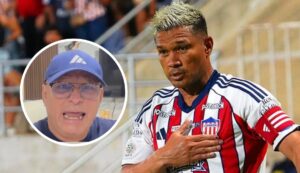 “Tranqui, tú eres de los buenos hinchas”: Teo al popular ‘Rey Dorado’, quien le tiró duro al DT Arias