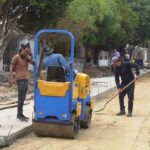 Pavimentación y nuevas redes de acueducto transforman una histórica calle del barrio Ferrocarril, en Soledad