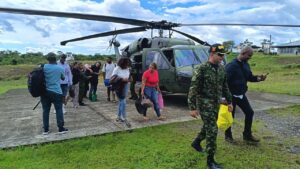 Ejército rescata a las 45 personas retenidas por el ELN en Chocó: entre las víctimas había dos bebés